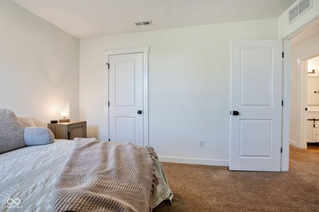 6624 Timberline Trail, Whitestown, IN 46075