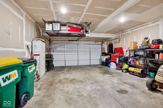 6624 Timberline Trail, Whitestown, IN 46075