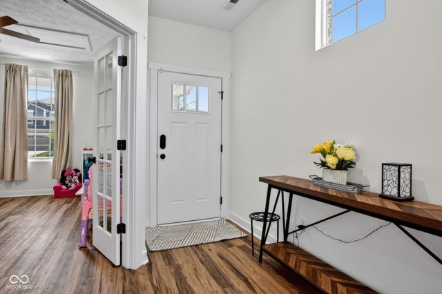 6624 Timberline Trail, Whitestown, IN 46075