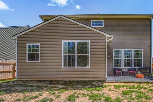 6624 Timberline Trail, Whitestown, IN 46075