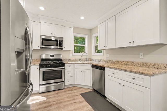 4901 Glore Road SW, Mableton, GA 30126