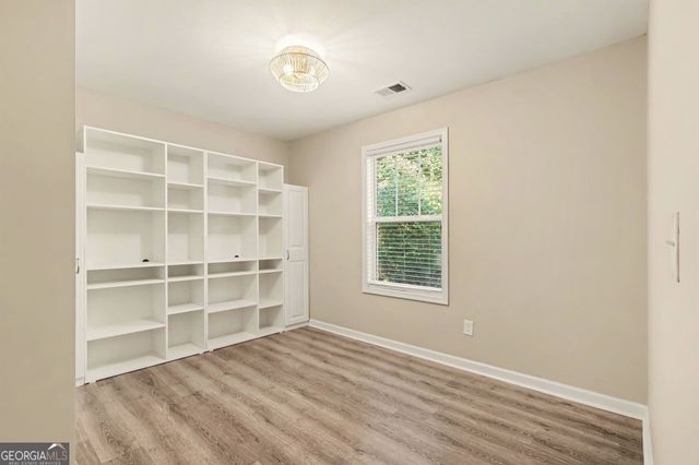 4901 Glore Road SW, Mableton, GA 30126