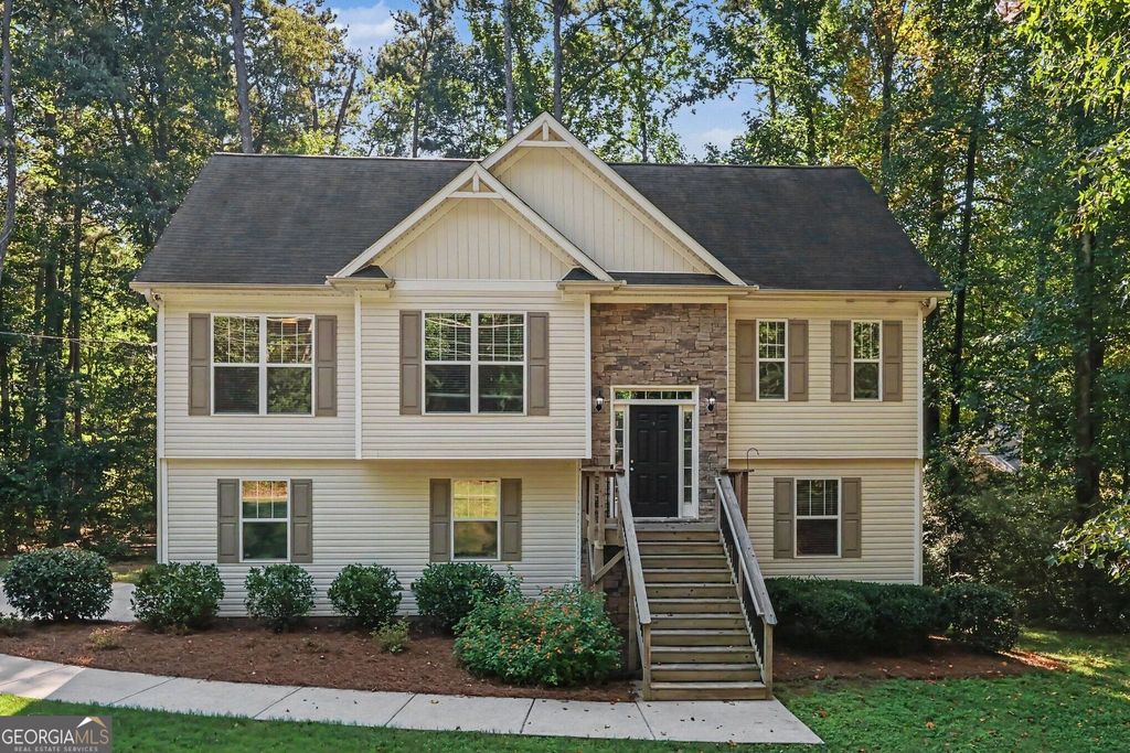 4901 Glore Road SW, Mableton, GA 30126