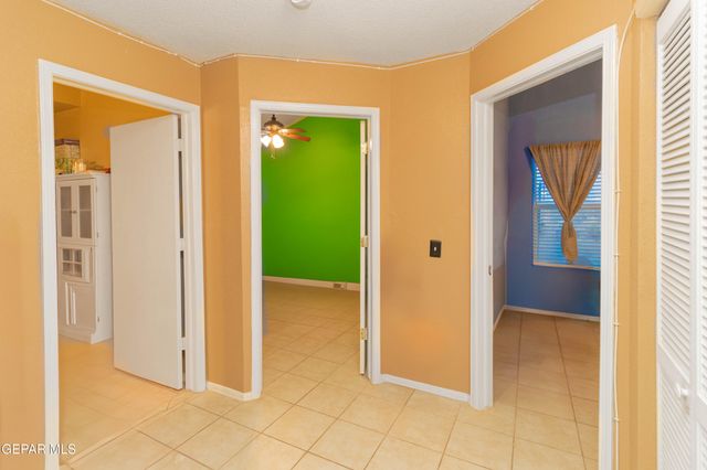 10984 NORTHAMPTON Street, El Paso, TX 79934