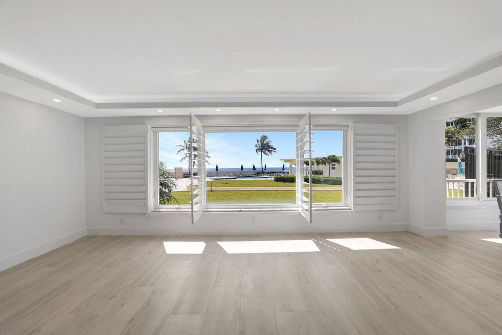 Image 12 of property listing at 600 S Ocean Boulevard 103, Boca Raton, FL 33432