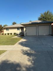 3845 E Andrews, Fresno, CA 93726