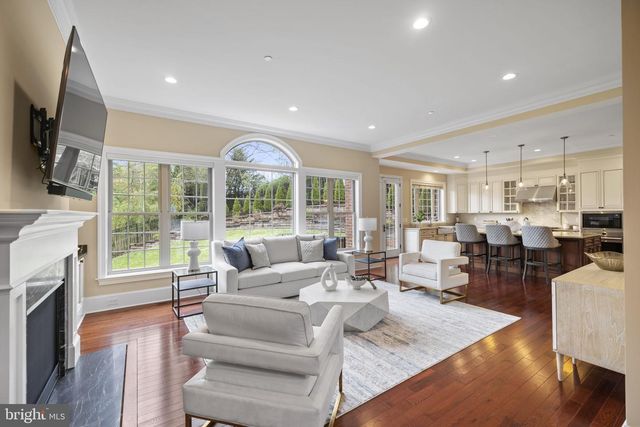 7708 BEECH TREE RD, Bethesda, MD 20817