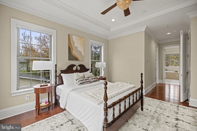 7708 BEECH TREE RD, Bethesda, MD 20817