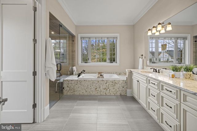 7708 BEECH TREE RD, Bethesda, MD 20817