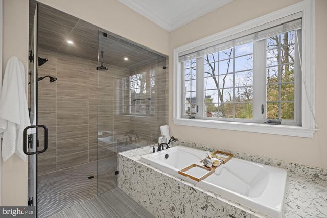 7708 BEECH TREE RD, Bethesda, MD 20817