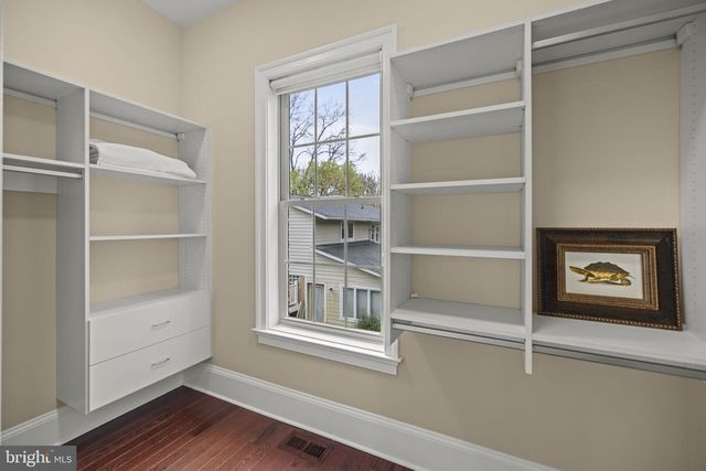 7708 BEECH TREE RD, Bethesda, MD 20817