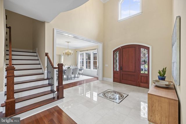 7708 BEECH TREE RD, Bethesda, MD 20817