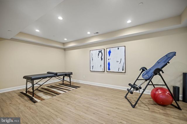 7708 BEECH TREE RD, Bethesda, MD 20817