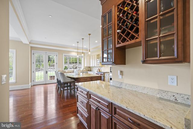 7708 BEECH TREE RD, Bethesda, MD 20817