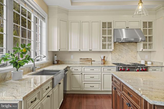 7708 BEECH TREE RD, Bethesda, MD 20817
