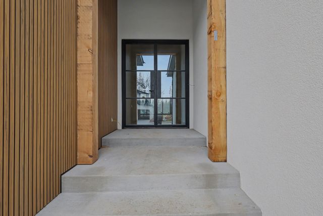 4115 E Vintage Point Drive, Springfield, MO 65809