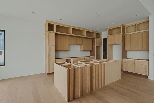 4115 E Vintage Point Drive, Springfield, MO 65809