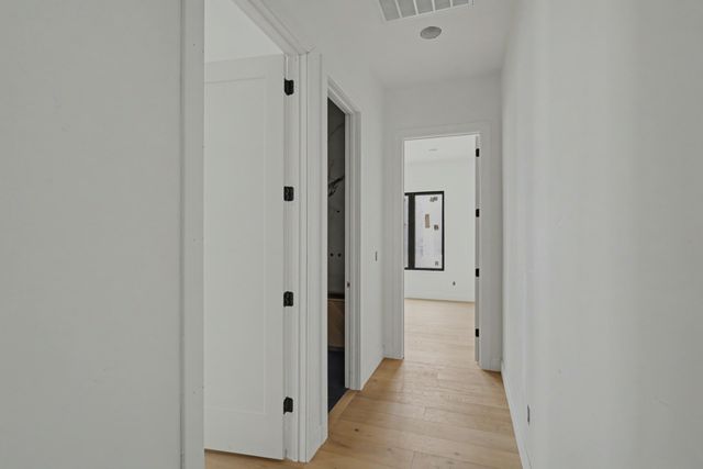 4115 E Vintage Point Drive, Springfield, MO 65809