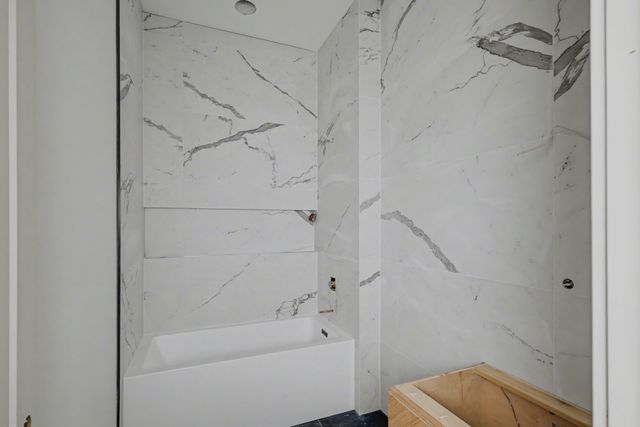 4115 E Vintage Point Drive, Springfield, MO 65809