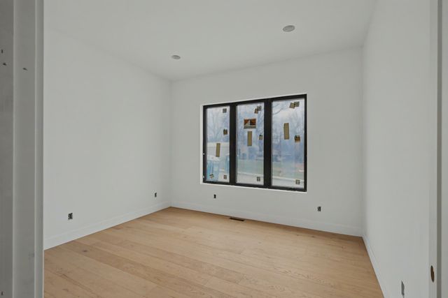 4115 E Vintage Point Drive, Springfield, MO 65809