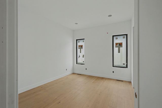 4115 E Vintage Point Drive, Springfield, MO 65809