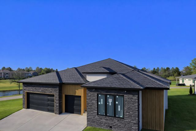 4115 E Vintage Point Drive, Springfield, MO 65809