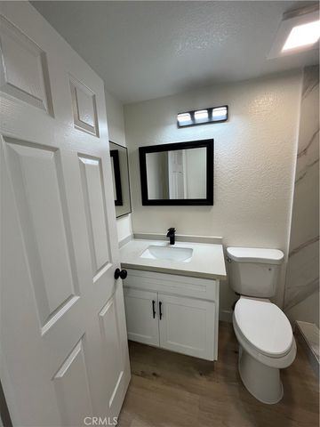 13281 Luna Rd, Victorville, CA 92392