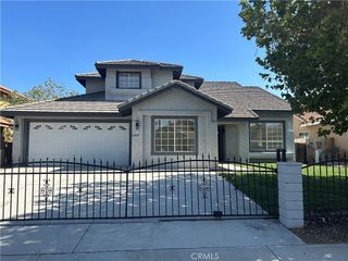 13281 Luna Rd, Victorville, CA 92392
