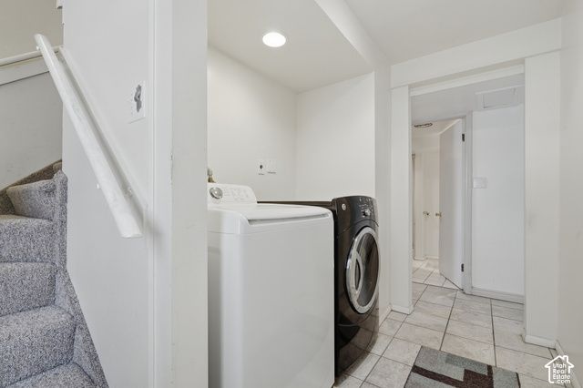 2960 E LA JOYA DR, Holladay, UT 84124