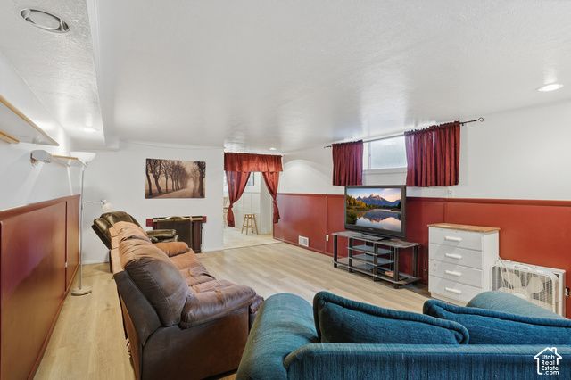 2960 E LA JOYA DR, Holladay, UT 84124