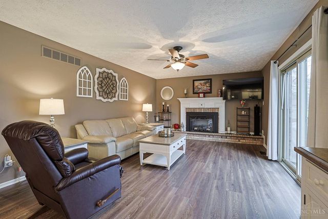 7988 Millwheel Way, West Chester, OH 45069