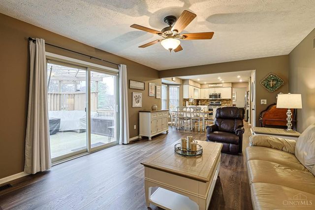 7988 Millwheel Way, West Chester, OH 45069