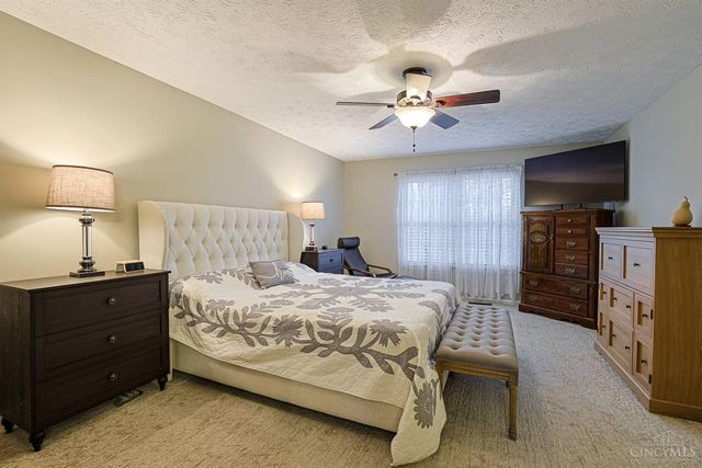 7988 Millwheel Way, West Chester, OH 45069