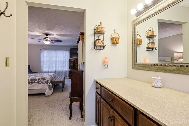 7988 Millwheel Way, West Chester, OH 45069