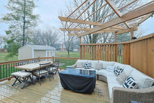 7988 Millwheel Way, West Chester, OH 45069