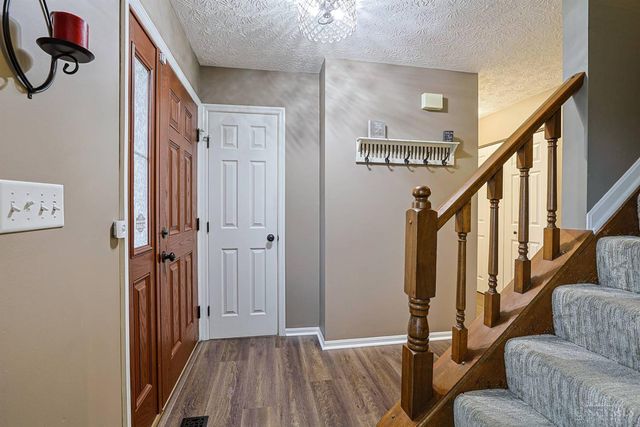 7988 Millwheel Way, West Chester, OH 45069