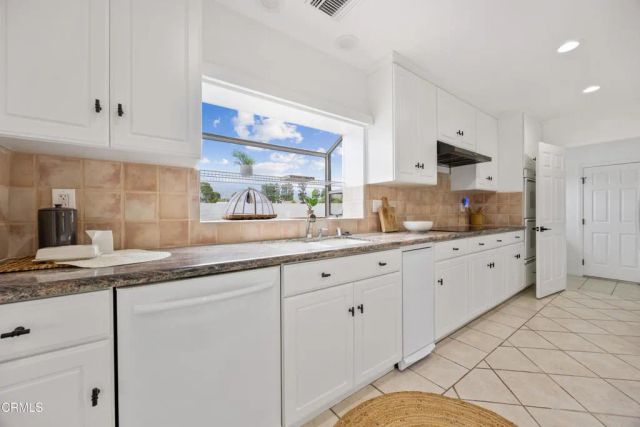 7015 Charrick Place, Tujunga, CA 91042