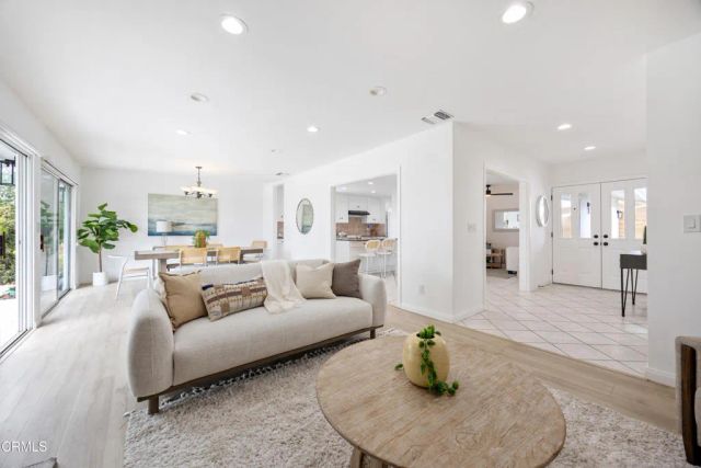 7015 Charrick Place, Tujunga, CA 91042