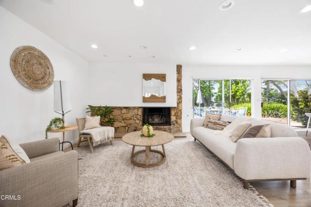 7015 Charrick Place, Tujunga, CA 91042
