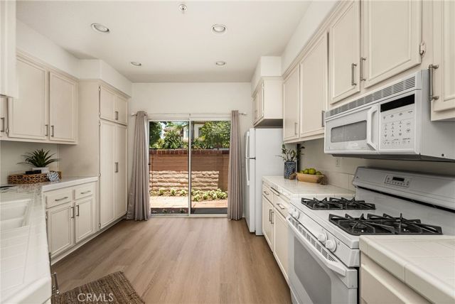 2345 Tryall, Tustin, CA 92782