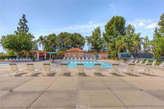 2345 Tryall, Tustin, CA 92782