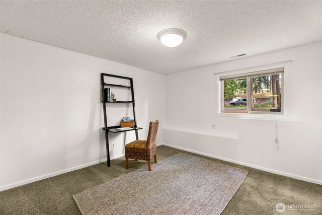 4605 Timberline Drive SE, Lacey, WA 98503