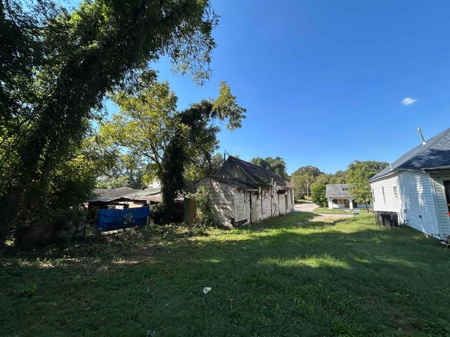 1056 SEATTLE ST, Memphis, TN 38114