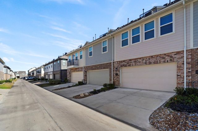 9443 Towne Lake Parkway, Cypress, TX 77433