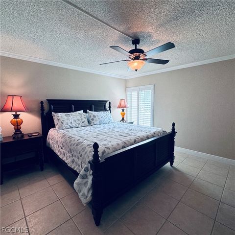 2264 Winkler AVE 202, Fort Myers, FL 33901