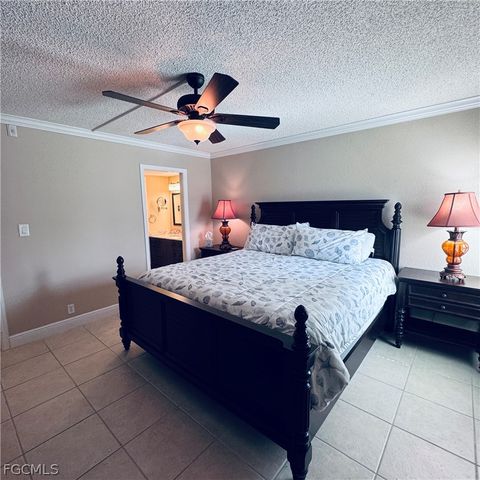 2264 Winkler AVE 202, Fort Myers, FL 33901