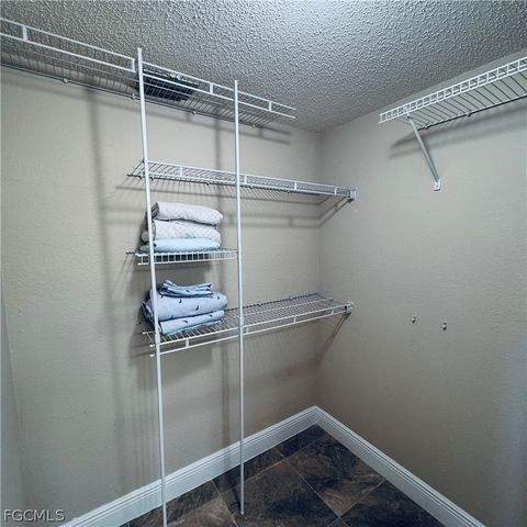 2264 Winkler AVE 202, Fort Myers, FL 33901