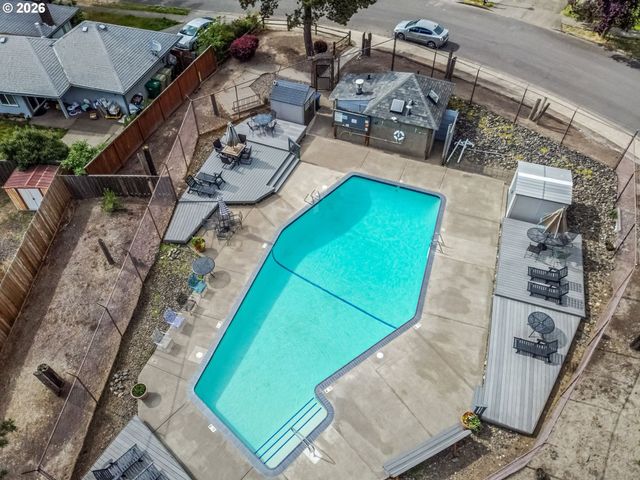 20350 Sw YORK St, Beaverton, OR 97003