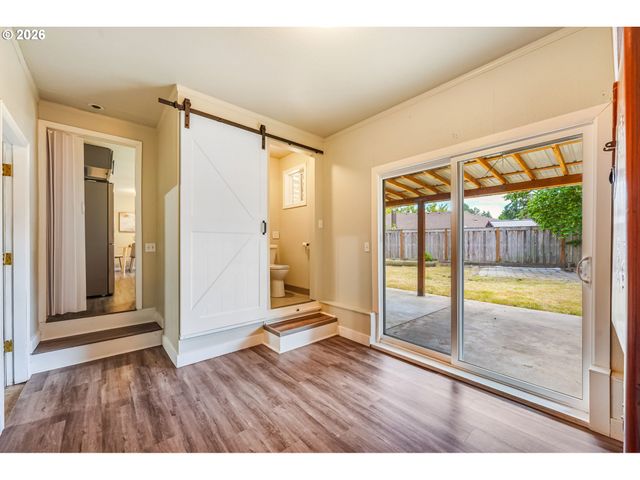 20350 Sw YORK St, Beaverton, OR 97003
