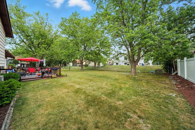 22555 Mission Drive, Richton Park, IL 60471